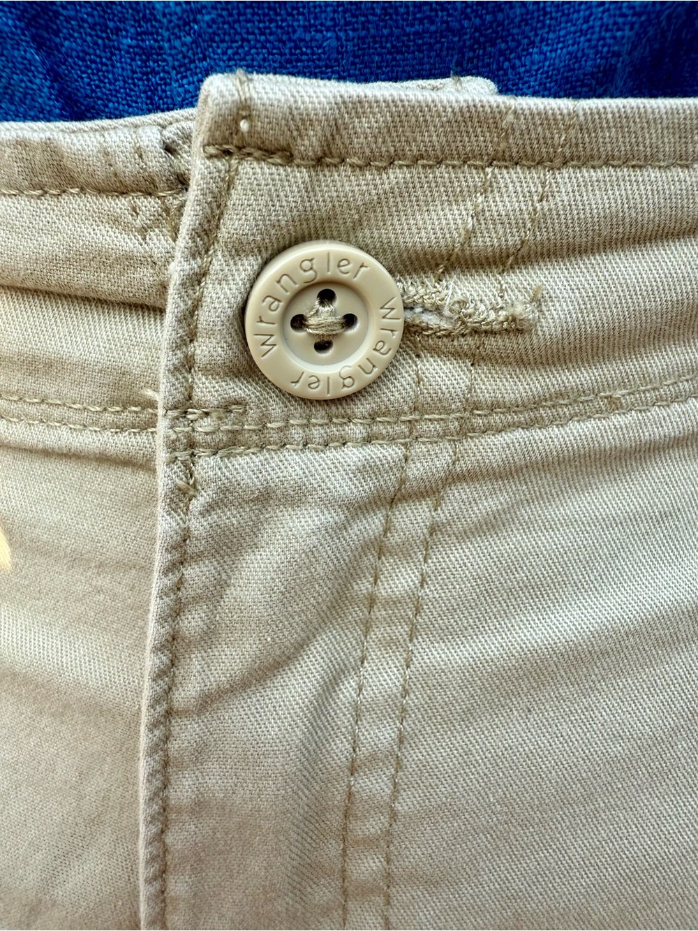 Wrangler Men's Tan Cargo Shorts – Classic Utility Style - Picture 8 of 10